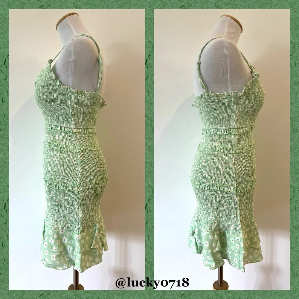 Olivaceous NWT Mint Green and White Floral Smocked Ruffle Mini Dress Sz S - Picture 4 of 7
